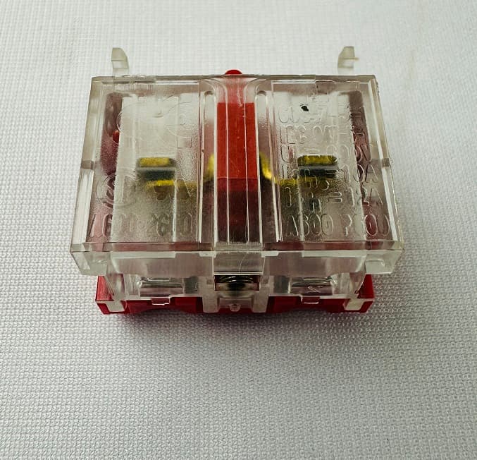 V40 5