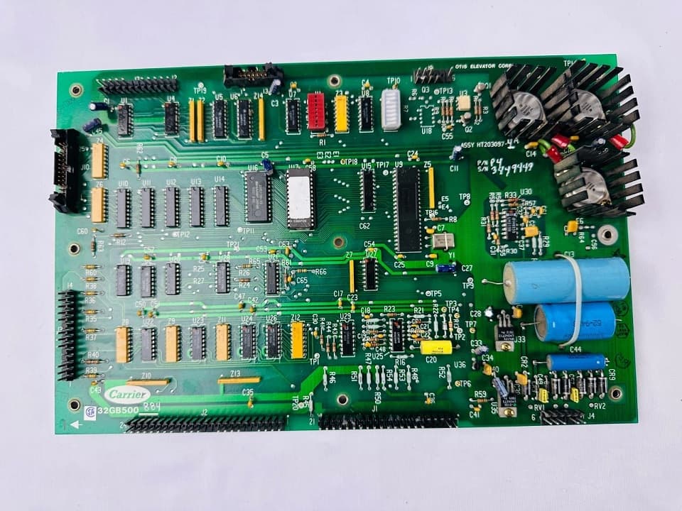 32GB500884