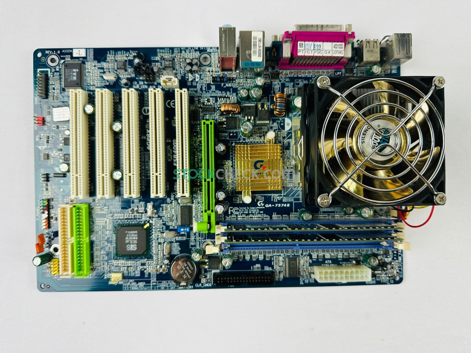 GA-7S748 1