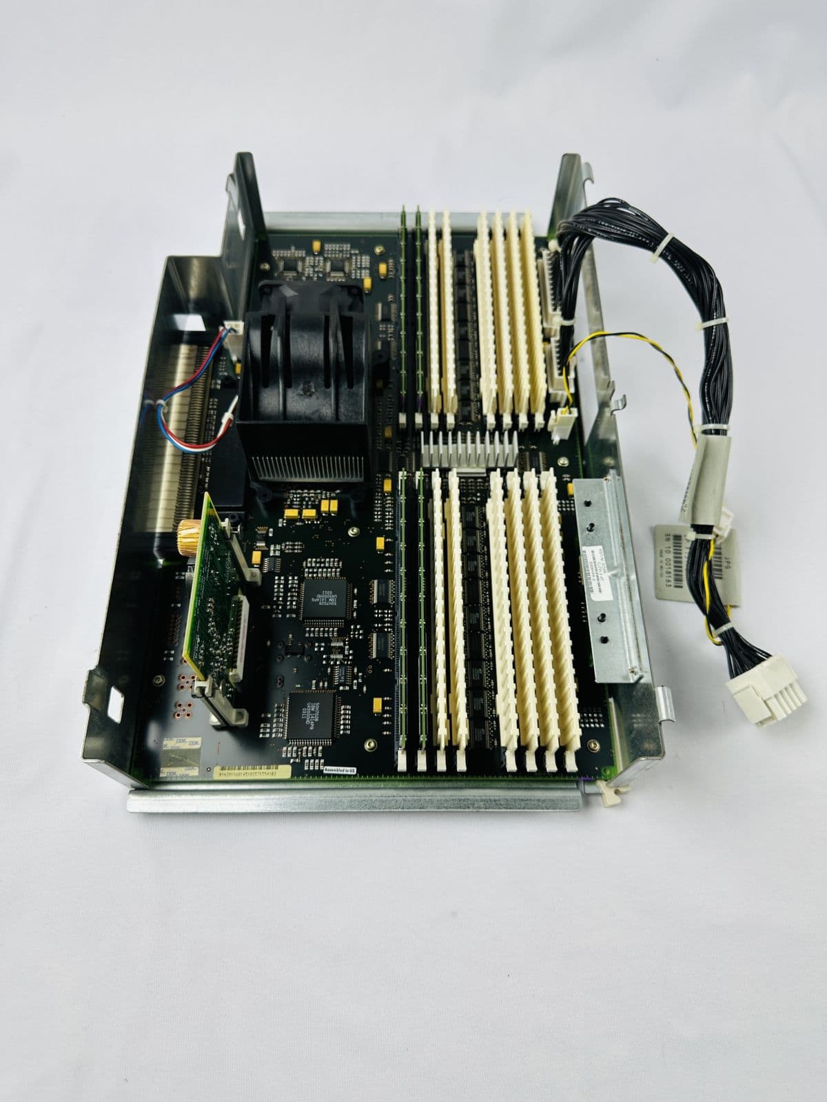 P44H8048 2