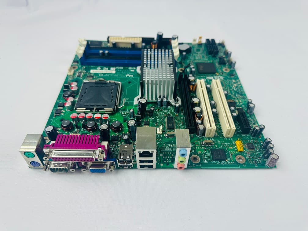D945GTP/D945PLM 3