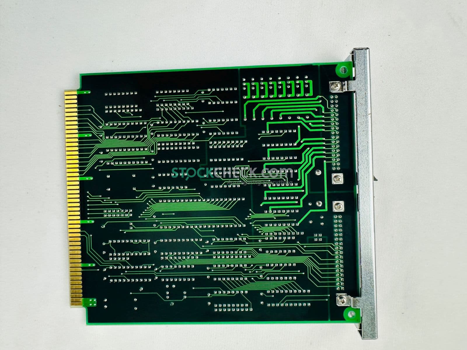 AZI-104 4