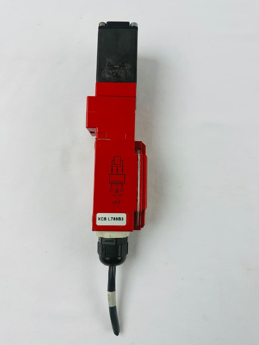 XCSL789B3 6
