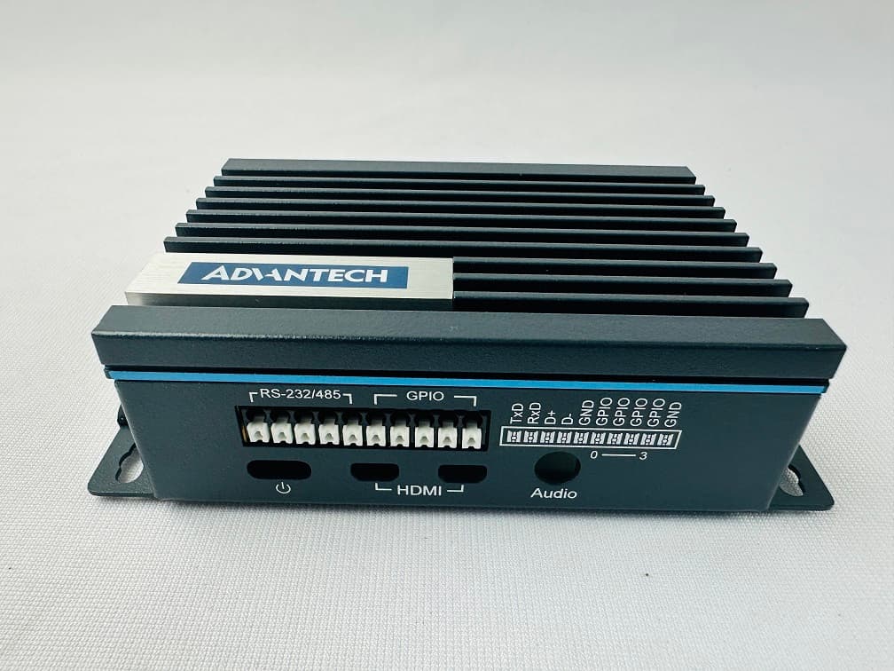 UNO-220-P4N1AE